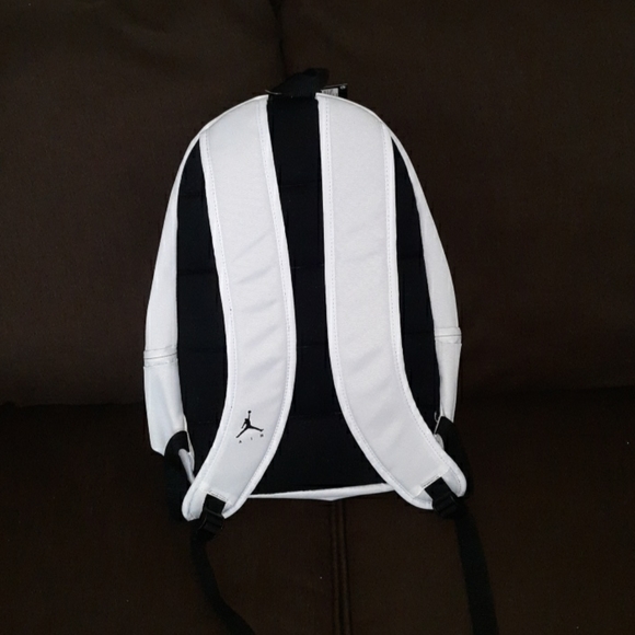 Jordan Bookbag Brand NEW with tag - Picture 2 of 8